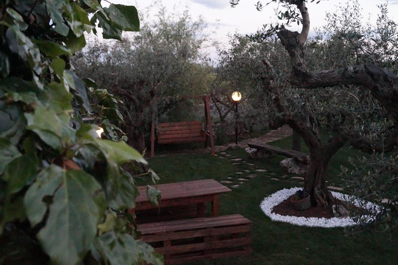Bed and Breakfast La Casa Del Nonno Альберобелло Екстер'єр фото